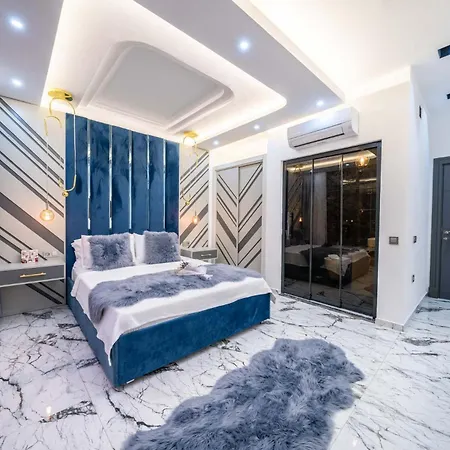 Ceyhun House Vila *